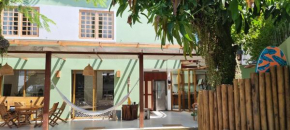 Linda casa na praia novíssima